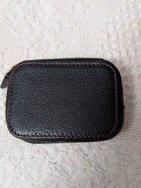 Coach vintage leather pill box 3.5x2.5